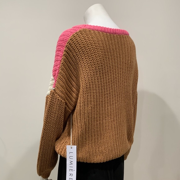 Color-block Chevron Sweater - Picture 5 of 5